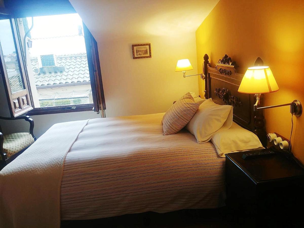 La Troje Oropesana Guest House Bagian luar foto