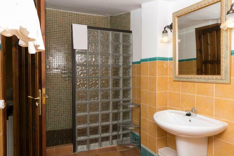 La Troje Oropesana Guest House Bagian luar foto